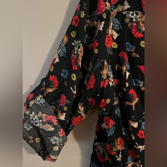 $10❤️Bundled Torrid Blouse - Picture 3 of 6